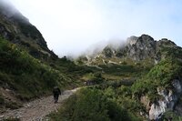 Sentiero di montagna Con la scuola la strada diventa un sentiero di montagna